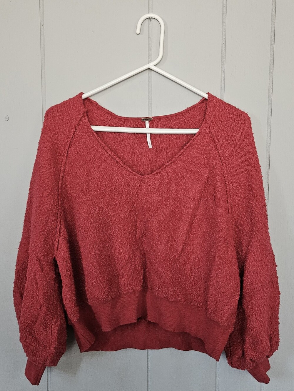 Free People Women’s V Neck Red Slouchy Sweater Bobble Knit Bell Sleeves Small